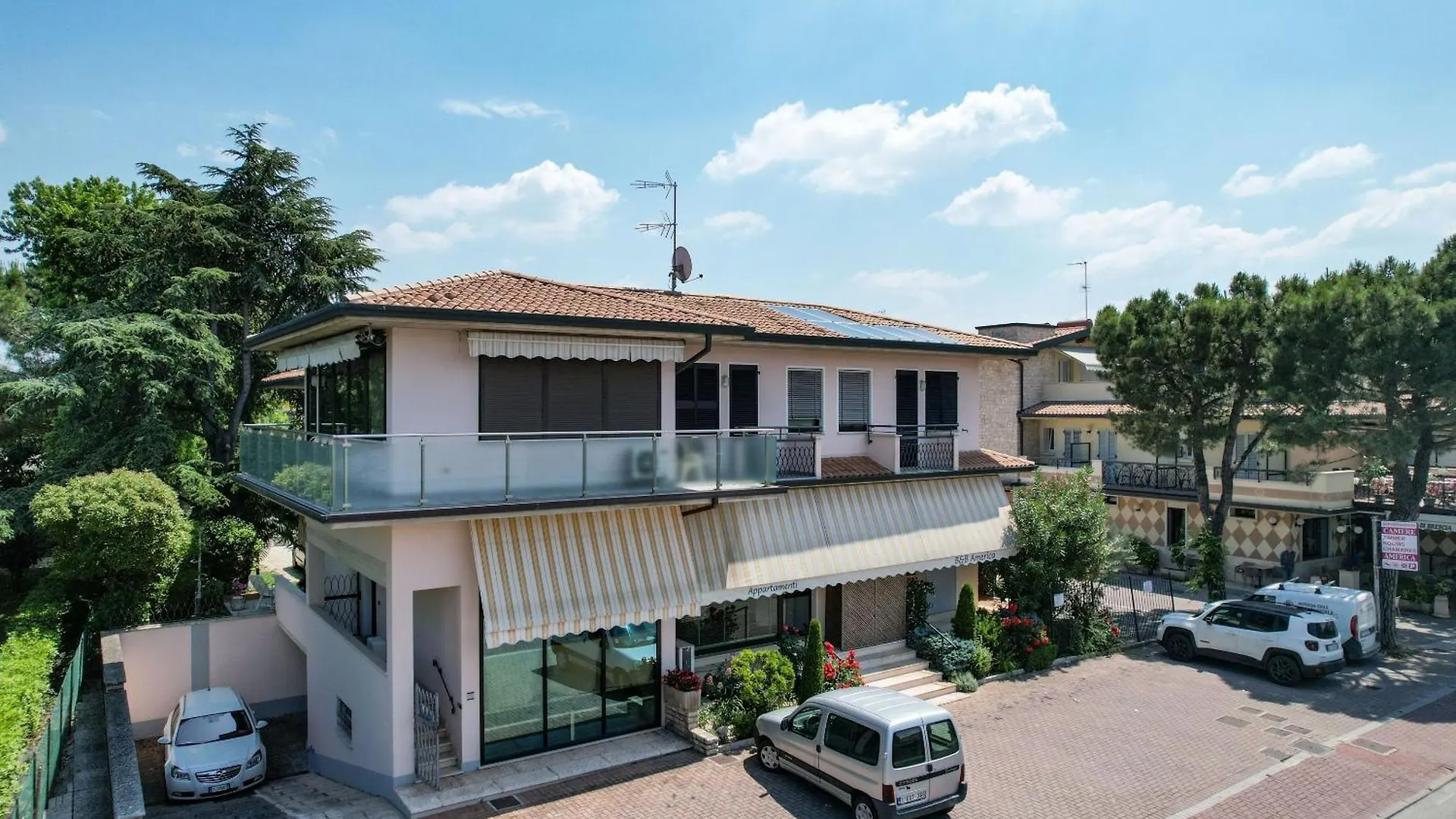 Appartamenti America Sirmione 0*,